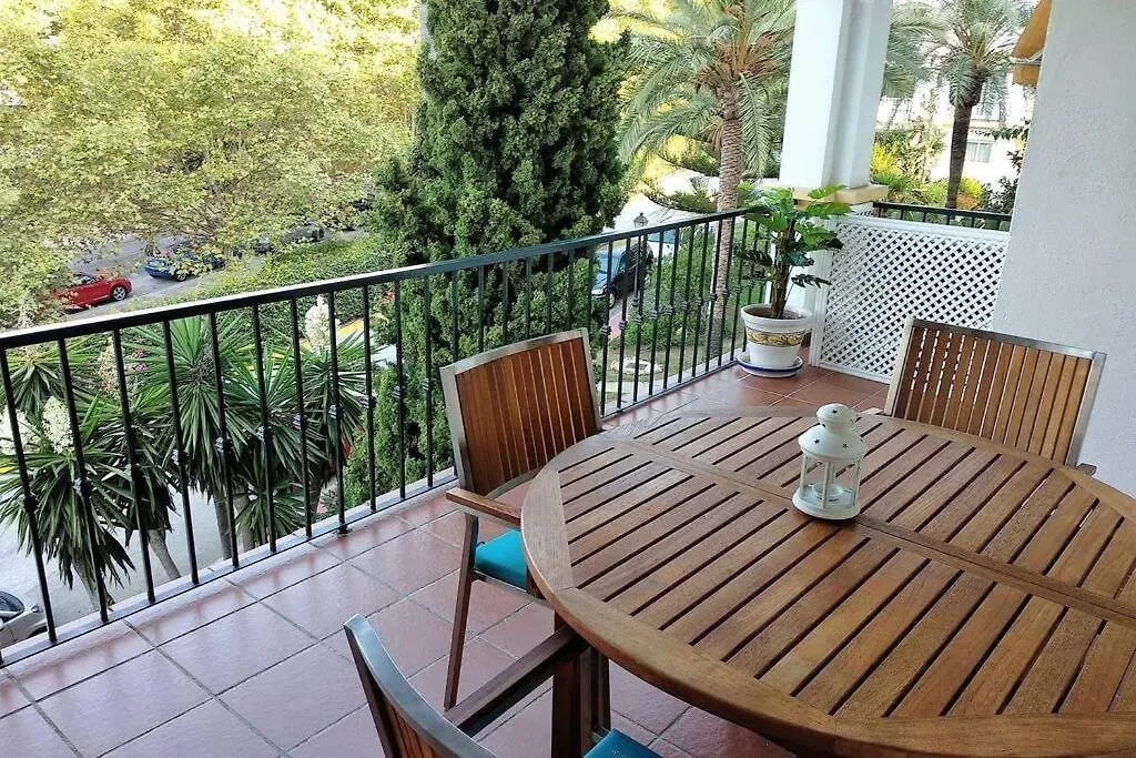 Cozy Apartament In Golden Mile Marbella Spain